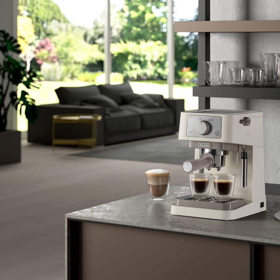 Delonghi EC260.CR Stilosa Traditional Barista Pump Manual Espresso Coffee Machine Cream - Image 4