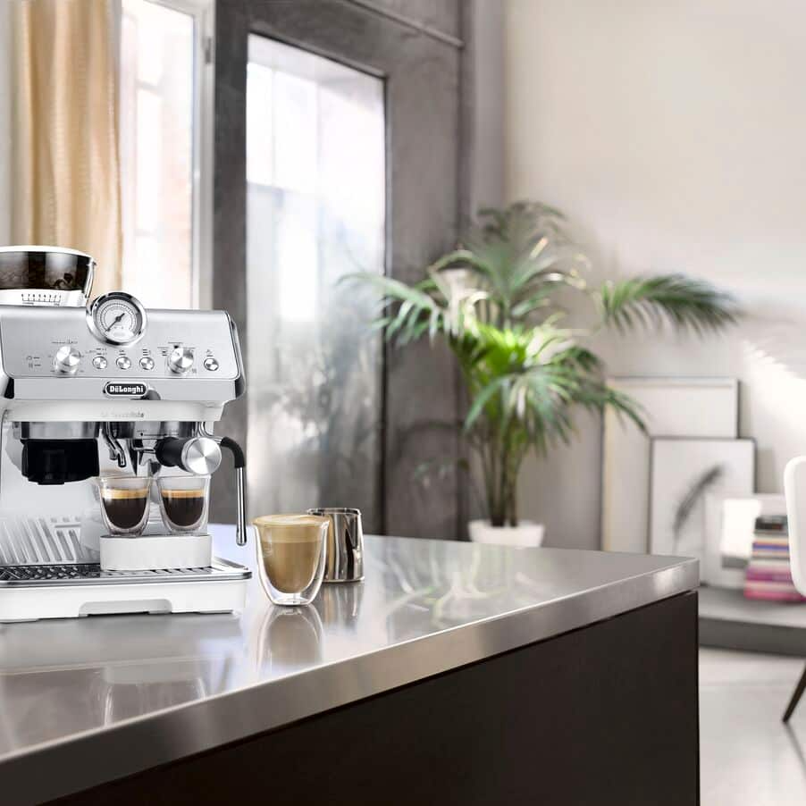 DeLonghi EC9155.WH La Specialista Arte Compact Manual Bean to Cup Manual Coffee Machine White - Image 6